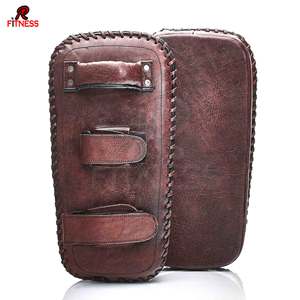 Protector de Foco de Cuero con Logotipo Personalizado, el Más Vendido, para Entrenamiento de Boxeo y MMA, Ajustable, Cómodo y Duradero - Product Image 3