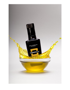Blended EVO olio Extra vergine di oliva italiano comensalia Raccomended per dare valore a pesce e insalata 0,50 lt - Product Image 2