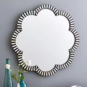 Miroirs muraux en os au design moderne Miroirs personnalisés élégants faits à la main pour la maison Vente directe d'usine par l'artisanat en croissant - Product Image 2