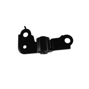 Soporte de Brazo de Control de Suspensión Derecho para KIA Carens 2ª Serie (06>) 0K2A13446X Gasolina - Product Image 1
