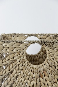 ตะกร้าผักตบชวาทะเลทรงสี่เหลี่ยมทำด้วยมือพร้อมด้ามจับธรรมชาติสไตล์ใหม่จากเวียดนาม - Product Image 4