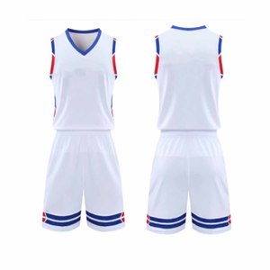 Uniforme de fútbol personalizado 7v7 de sublimación de alta calidad, uniforme de sublimación 7on7 de material de poliéster personalizado impreso a medida - Product Image 3