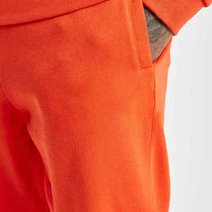 ชุดวอร์มผู้ชายแบบกำหนดเอง คุณภาพสูง รับผลิตจำนวนมาก พร้อมสกรีนโลโก้ตามสั่ง สำหรับเด็กผู้ชาย แฟชั่น - Product Image 3