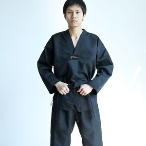 Haute Qualité Sur Mesure Noir Karaté Gi En Gros Pro Qualité Arts Martiaux Porter Karaté Uniforme/Costume - Product Image 2