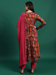Ensemble de robes d'été décontractées et élégantes pour femmes, longueur genou, col en V, manches longues, en tissu CREAP, Anarkali Kurta Pant Dupatta - Product Image 3