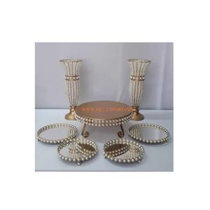 Centro de mesa de Decoración de mesa pulido con espejo de acero inoxidable, conjunto de 7 centros de mesa de lujo con cuentas blancas de forma y tamaño personalizados - Product Image 1