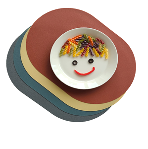 Tapis de plaque en cuir Petit sous-verre de forme ronde Sous-verre en cuir Imperméable et fait à la main brillant poli avec vente - Product Image 6