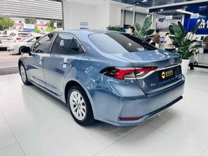 Prêt à être expédié - Corolla hybride 2024 à double moteur >8L E-CVT, édition haut de gamme, voiture d'occasion, sièges en cuir, Euro VI, modèles classiques - Product Image 2