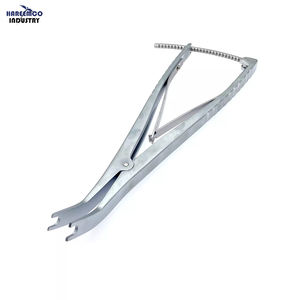 ตัวหนีบกระดูกสันหลังแบบกำหนดเอง ยี่ห้อ Distractor ผลิตจากสแตนเลส สำหรับศัลยกรรมกระดูก เป็นมิตรกับสิ่งแวดล้อม คุณภาพสูง ได้รับการรับรองมาตรฐาน CE และ ISO - Product Image 1