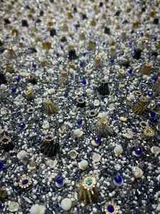 Nouveau tissu en dentelle de tulle brodé extensible jacquard avec des paillettes en dentelle en stock, tricoté pour les robes de mariage pour filles - Product Image 3