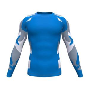 Chemise de compression haute performance MMA BJJ Rash Guard pour hommes évacuation de l'humidité et quantité minimale de commande respirant avec logo personnalisé 10 pièces - Product Image 4