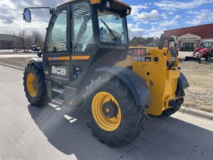 Chargeur rétrocaveuse compact JCB 1CXT à essence haute performance avec bras d'excavatrice Moteur et boîte de vitesses à haut rendement - Product Image 2