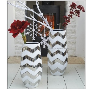 Trendy Design Aluminum Flower <b>Vases</b> Luxury Home & Wedding Tabletop Decoration Silver Finished Metal Flower <b>Vases</b> - Product Image 4