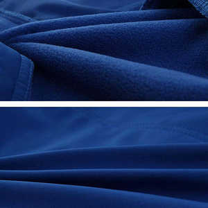 Chaqueta impermeable unisex para senderismo de invierno, personalizable, suave, piel de oveja, a prueba de viento, con cremallera para entrenamiento de hombres y mujeres - Product Image 2