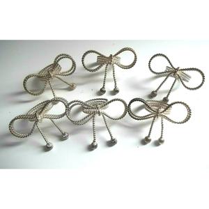 Anneaux de serviette en métal vintage, porte-serviettes en nœud papillon doré antique brillant pour les dîners de mariage, décoration de table - Product Image 5