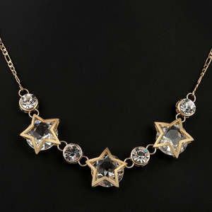 Women's Fancy Chain <b>Locket</b> - Golden - Product Image 1