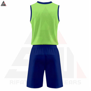 Uniforme de basket-ball personnalisé de style nouveau, fabriqué en polyester 100%, uniformes de basket-ball fabriqués au Pakistan, services OEM pour uniformes de basket-ball - Product Image 2