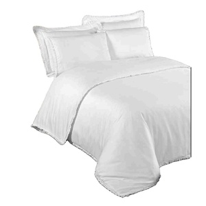 Parure de lit de luxe 6 pièces en satin pour très grand lit, comprenant une housse de couette XL et un drap-housse, motif uni, en coton avec surpiqûres - Product Image 1