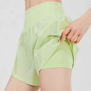 Vente à chaud de shorts pour femmes de haute qualité Logo personnalisé Produit haut respirant de grande taille à un prix attractif - Product Image 4