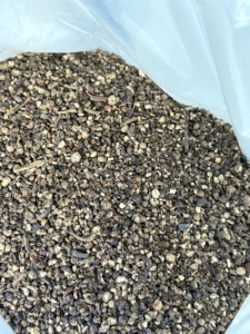 Pimienta negra rota Premium de Vietnam-Pimienta negra rota triturada seca Suministro a granel a precio directo de fábrica (Joice) - Product Image 2