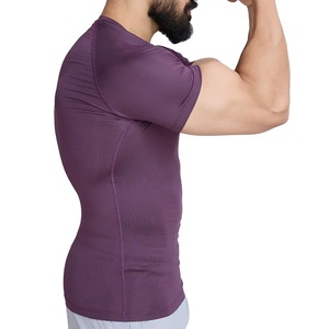 Camiseta de Compresión Personalizada, Elástica en 4 Direcciones, de Alta Calidad para Hombre, Ligera, 100% Algodón, Transpirable y Ecológica, para Gimnasio y Entrenamiento - Product Image 4