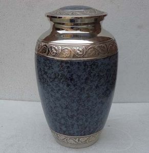 Ensemble d'urnes de crémation Urnes de crémation en laiton de haute qualité pour contenir des cendres funéraires humaines et animales Urnes souvenir faites à la main Top tendance - Product Image 5