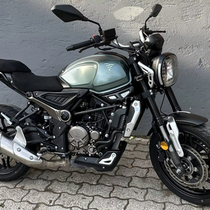 คุณภาพสำหรับรถมอเตอร์ไซค์ครุยเซอร์รุ่นใหม่ TROFEO 300 AC ปี 2025 พรีเมียม ขนาด 292 ซีซี เครื่องยนต์สูบเดียว 4 จังหวะ - Product Image 1