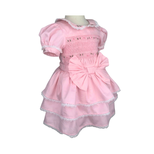 Bon prix Robe pour enfants avec détails de smocks Tissu en coton Vêtements personnalisés confortables Vente en gros OEM Usine du Vietnam - Product Image 2