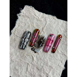 Uñas Postizas Cromadas Cósmicas, Arte de Uñas Cromadas Chic y Elegante para un Look Estelar - Product Image 3