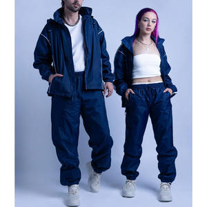 Survêtement décontracté en nylon imprimé élégant pour l'hiver, à capuche, unisexe, coupe-vent, écologique, tenue d'entraînement - Product Image 6