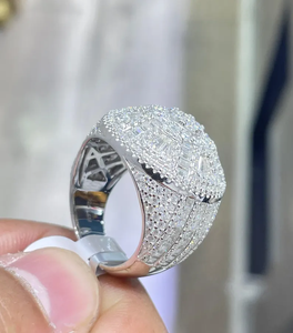 Bague de luxe en argent 925 avec dôme rond, sertie de diamants moissanite baguette et ronds, pavé glacé, style hip-hop, pour homme - Product Image 5