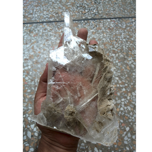 Polvo de mica de 1-3mm utilizado para fines decorativos y también para Varios recubrimientos en varias superficies Polvo de mica natural - Product Image 4