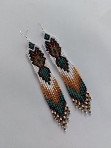 Pendientes de cuentas de cristal hechos a mano para mujer - Product Image 6