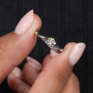 Anillo de compromiso de diamante cultivado en laboratorio de corte clásico de oro hermoso D/E Color Bypass boda regalo nupcial para aniversario anillos finos - Product Image 3