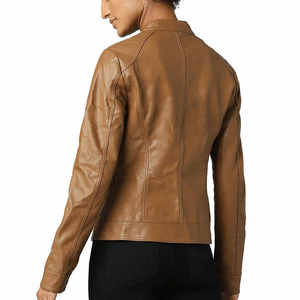 Diseño de marca Ropa de invierno 2025 Chaqueta de cuero de manga larga para mujer Chaqueta de cuero de mujer de aspecto moderno con botones - Product Image 4