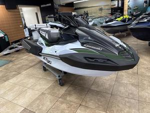 NOUVEAU PRIX EN STOCK POUR 2025 Kawasakis Ultras 160LX-S Angler - Product Image 2