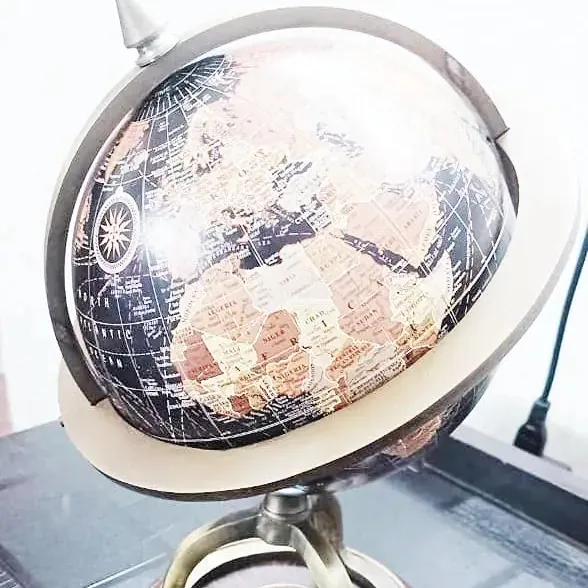 CALVIN HANDICRAFTS" Antique Brass world Globe & map With Compass and