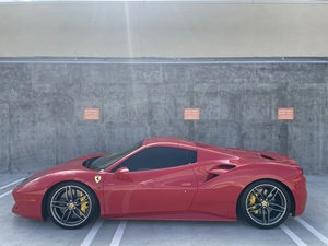 2018 certificado limpio y bastante usado Fe-rr-ar-is 488 Spider Convertible 8L Turbo motor R17/R20 neumáticos asientos de cuero Crucero ligero - Product Image 6
