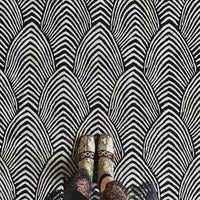 Lujosa Alfombra de lana de diseñador hecha a mano con plumaje suave texturizado y elegante conjunto de patrones artísticos - Product Image 2