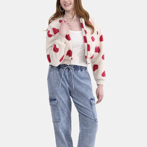 Blousons bombardiers d'hiver personnalisés pour hommes et femmes avec doublure épaisse, coupe ajustable et options de marque personnalisées - Product Image 4