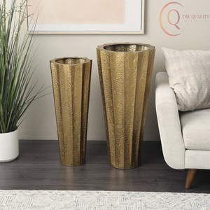 Vase à fleurs en métal artisanal pour table, texture lisse, léger et de haute qualité, pour la mise en forme florale et la décoration - Product Image 4