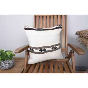 Almohada de lana Kilim Beige de 18x18 pulgadas, cojín esponjoso rústico de lujo, tejido Vintage con estampado, respetuoso con el medio ambiente, antideslizante, extraíble - Product Image 1