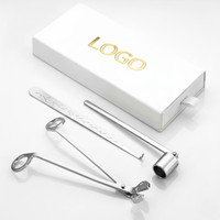 Kit de soin des bougies de luxe en gros avec logo personnalisé, kit d'accessoires pour bougies 3 en 1, ensemble d'extincteurs de bougies en acier inoxydable avec boîte cadeau