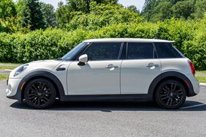 USADO LHD/RHD 2019 MINI C00PER S HARDT0P - Product Image 2