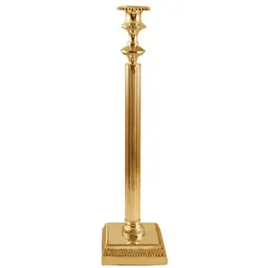 Exclusivo Portavelas Alto de Aluminio para Navidad, Decoración Luminosa para Mesa, Acabado Dorado Brillante, Hecho a Mano, Resistente al Calor - Product Image 1