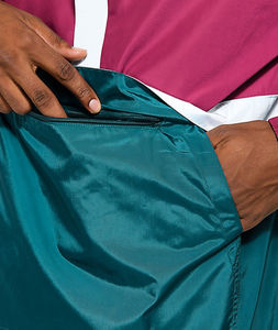 Veste coupe-vent légère de qualité supérieure, logo OEM personnalisé, veste coupe-vent pour homme, veste imperméable pour l'extérieur, veste de pluie, veste de neige - Product Image 4