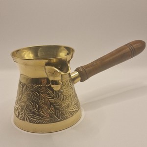 Cafetière turque en laiton et cuivre avec poignée en bois, vaisselle, tasse à café, décoration de table pour la maison, la cuisine, le restaurant, l'hôtel, les fêtes - Product Image 6