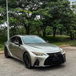 Lexus IS350 2024 d'occasion en excellent état - Product Image 4