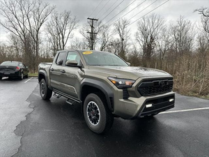 ORIGINAL 2025 <span class=keywords><strong>TOYOTA</strong></span> <span class=keywords><strong>Tacoma</strong></span> TRD Todoterreno Doble Cabina <span class=keywords><strong>4x4</strong></span> Turbo <span class=keywords><strong>4</strong></span> <span class=keywords><strong>Cilindros</strong></span> OEM ODM Plástico Acero Aluminio - Product Image 2