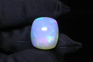 Rare Natural Welo Ethiopian Opal Cushion Cabochon 21.00 CT <b>Rainbow</b> Fire Third Party Certified for Jewelry Making - Product Image 3